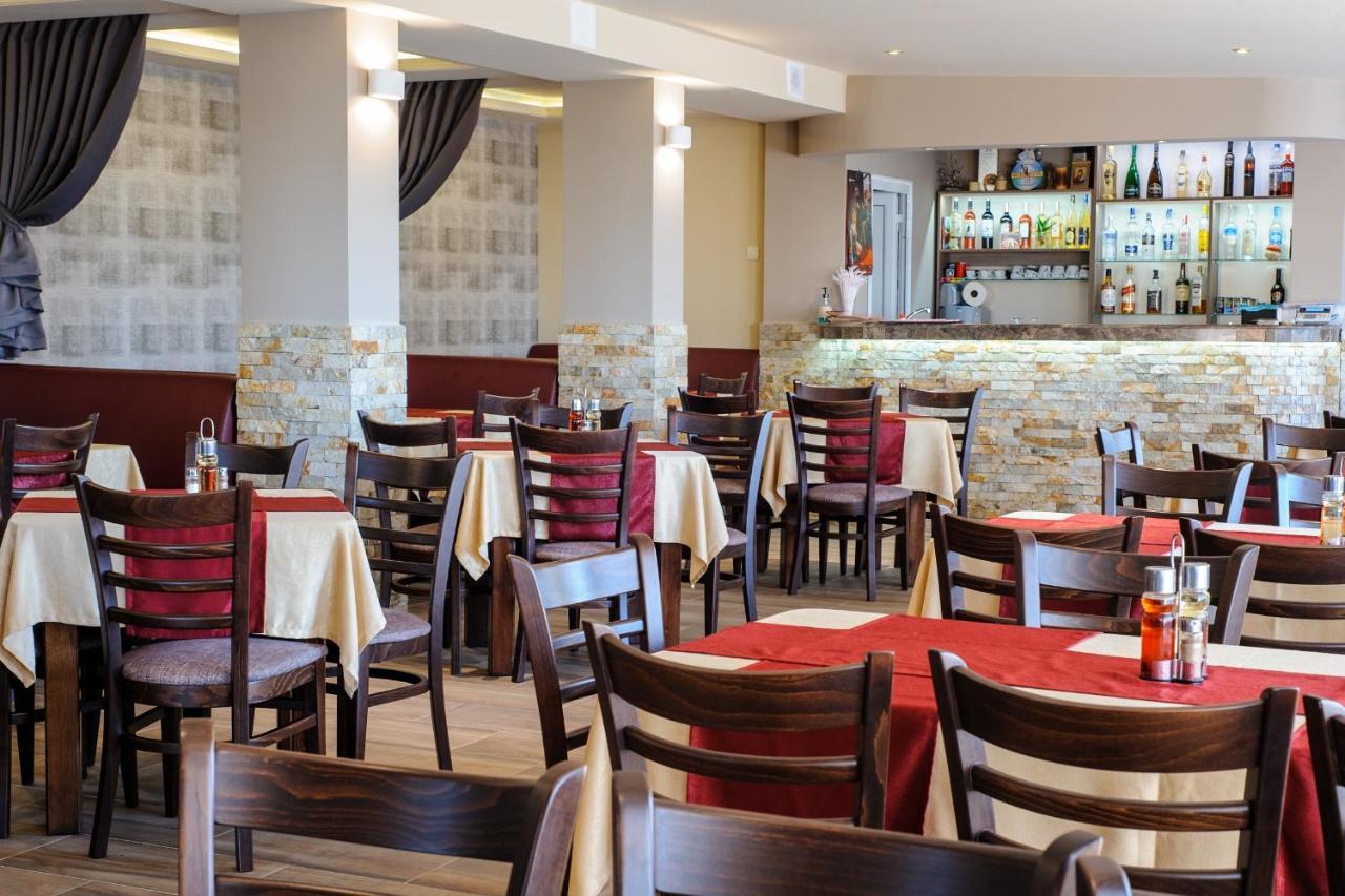 Пиргуля Hotel Miladinovci Kültér fotó